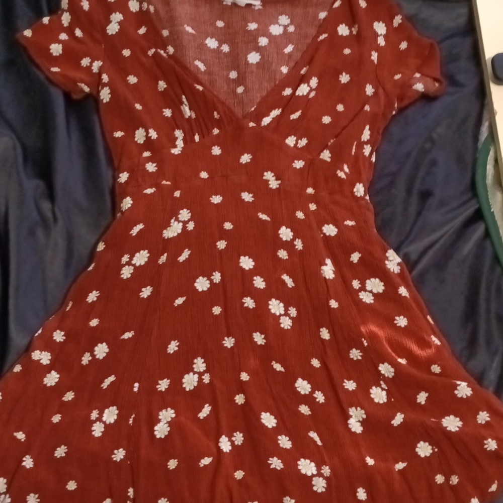 L.A hearts dress skirt is small I had to wear shorts under but I did love this